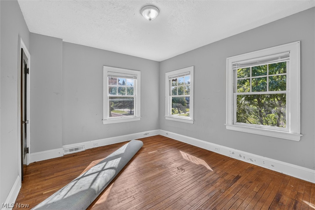 3335 Euclid Heights Boulevard Cleveland Heights OH 44118