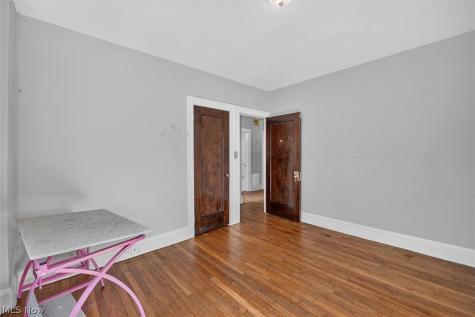 3335 Euclid Heights Boulevard Cleveland Heights OH 44118