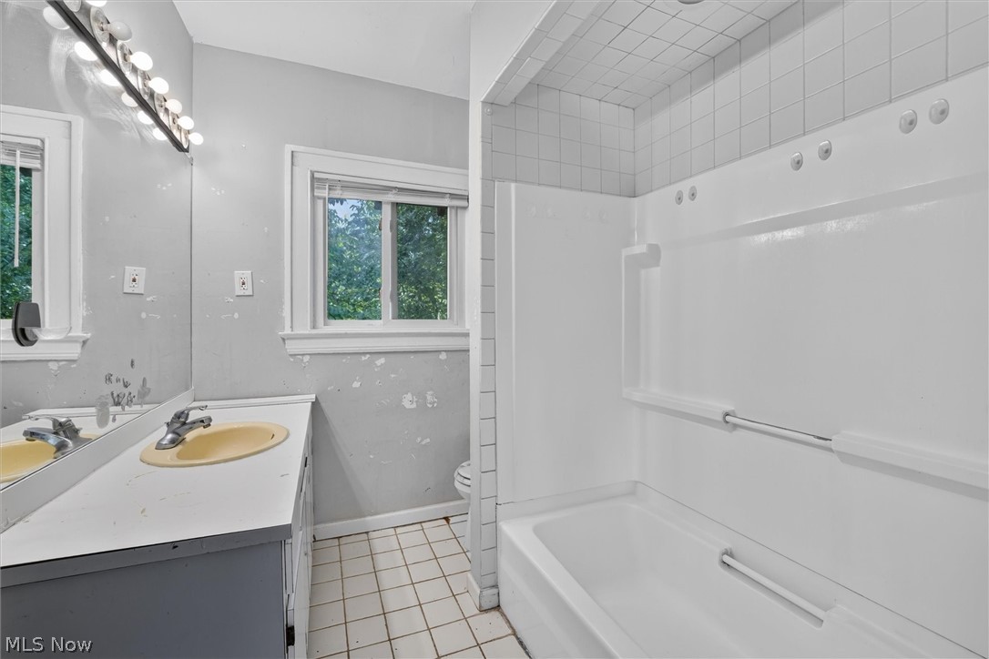 3335 Euclid Heights Boulevard Cleveland Heights OH 44118
