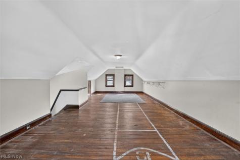 3335 Euclid Heights Boulevard Cleveland Heights OH 44118