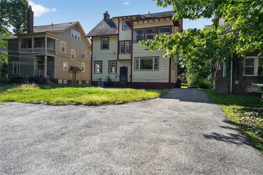3335 Euclid Heights Boulevard Cleveland Heights OH 44118