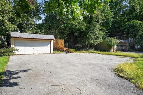 3335 Euclid Heights Boulevard Cleveland Heights OH 44118