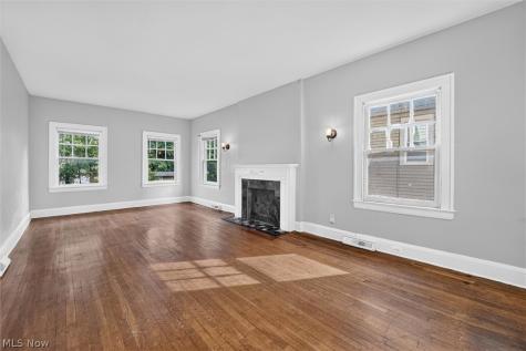3335 Euclid Heights Boulevard Cleveland Heights OH 44118
