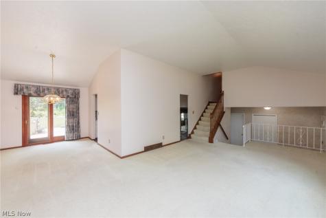 2207 Jacqueline Drive Parma OH 44134