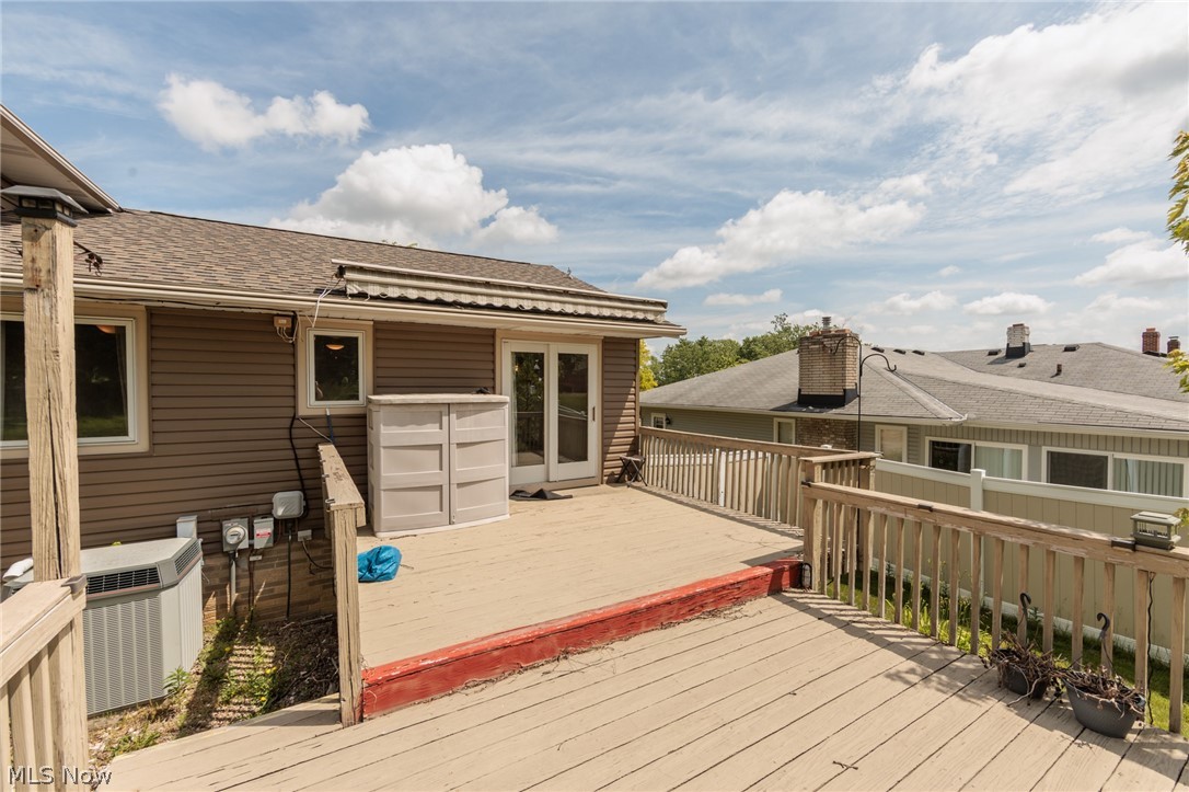 2207 Jacqueline Drive Parma OH 44134