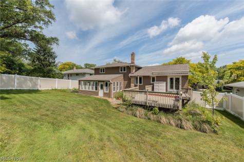 2207 Jacqueline Drive Parma OH 44134