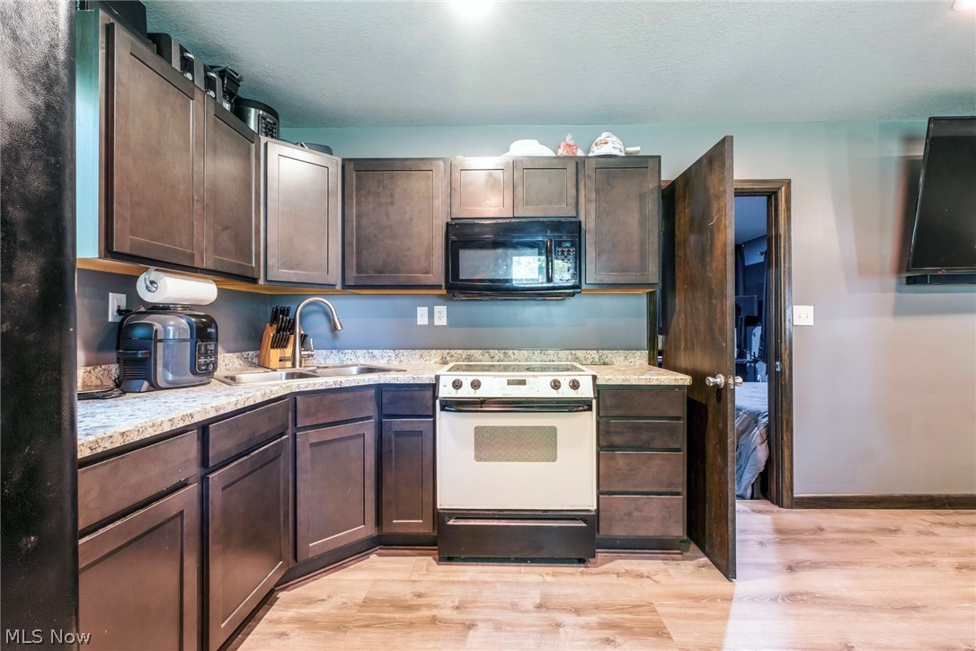 445 Park Avenue Poland OH 44514