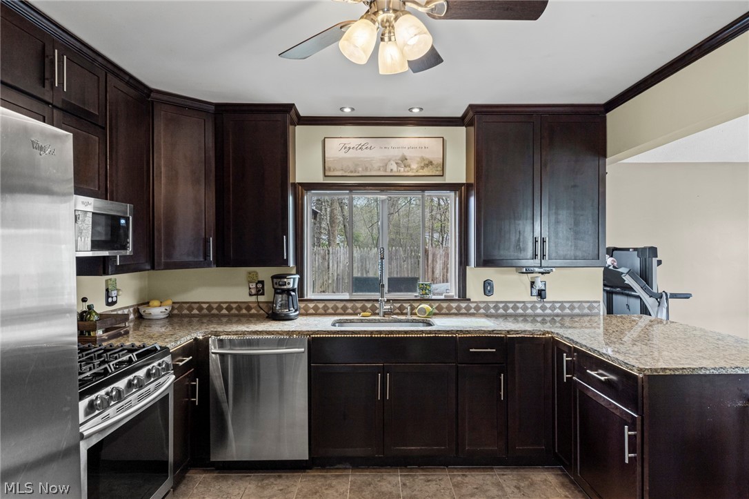 565 Perry Road Tallmadge OH 44278