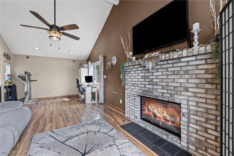565 Perry Road Tallmadge OH 44278