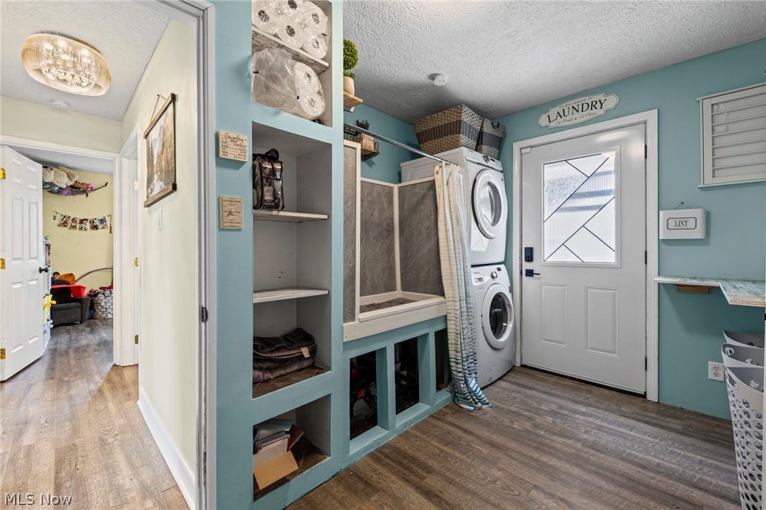 565 Perry Road Tallmadge OH 44278