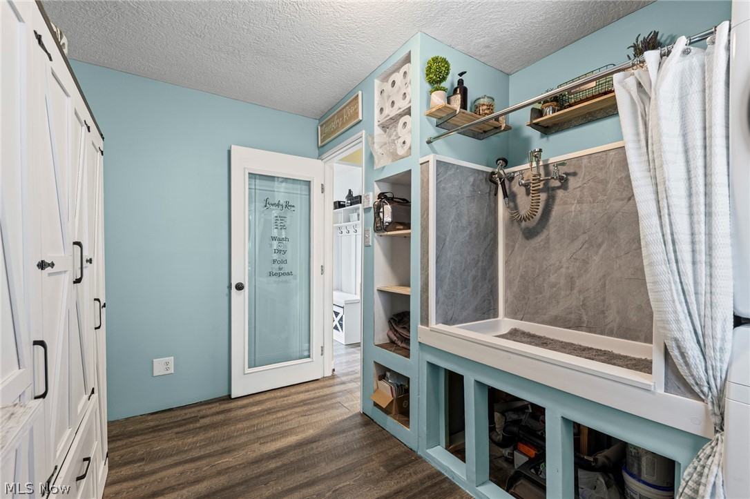 565 Perry Road Tallmadge OH 44278
