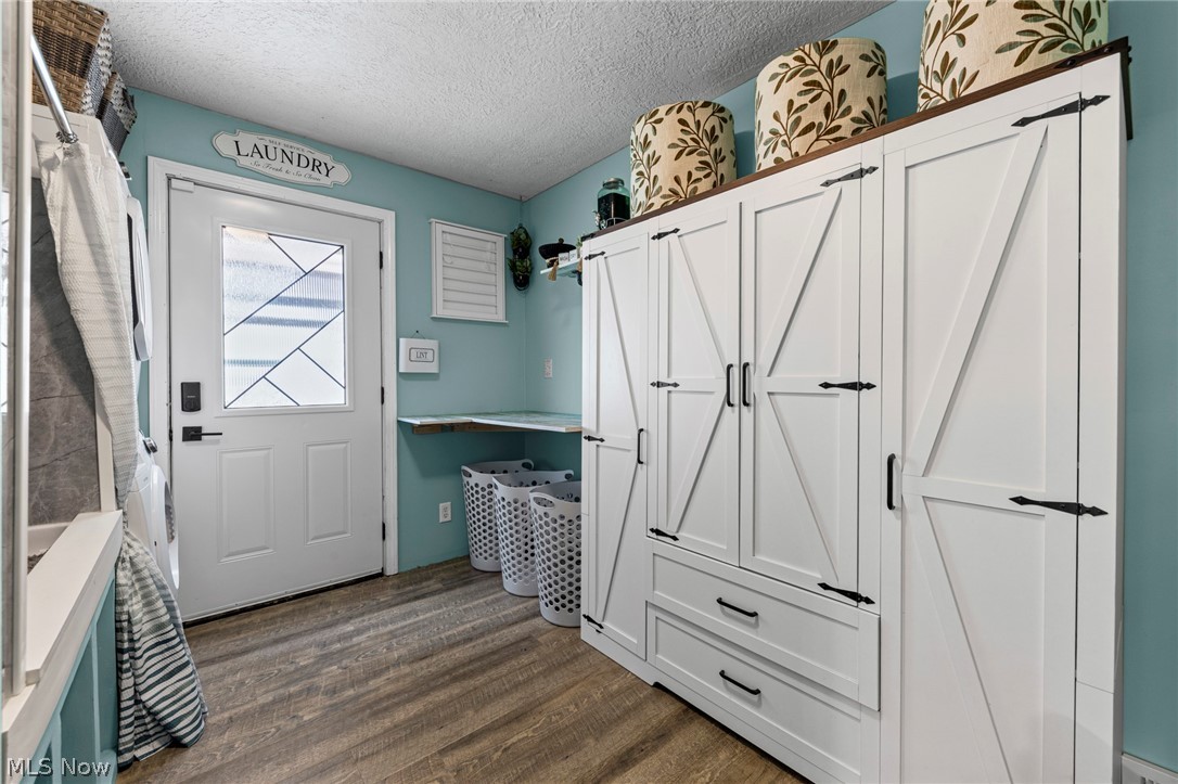 565 Perry Road Tallmadge OH 44278