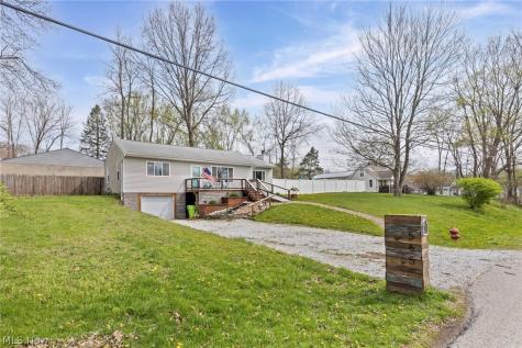 565 Perry Road Tallmadge OH 44278