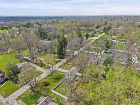 565 Perry Road Tallmadge OH 44278