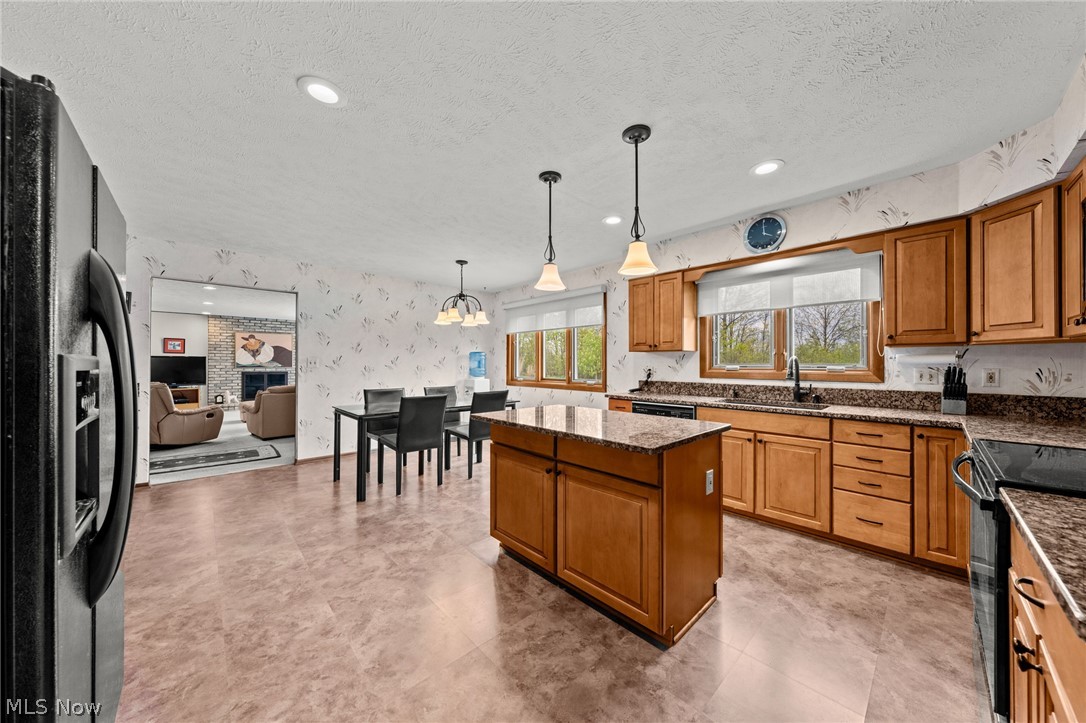 2417 Allen Boulevard Beachwood OH 44122