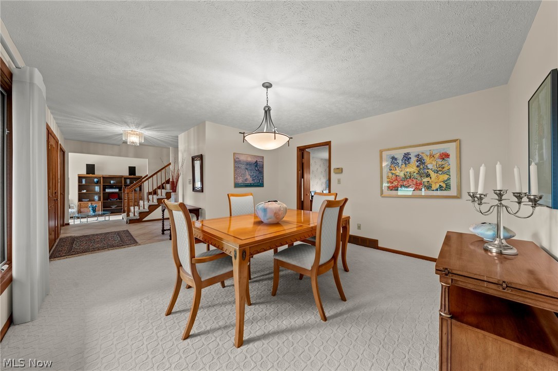 2417 Allen Boulevard Beachwood OH 44122