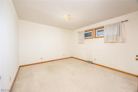 108 Laramie Road Marietta OH 45750
