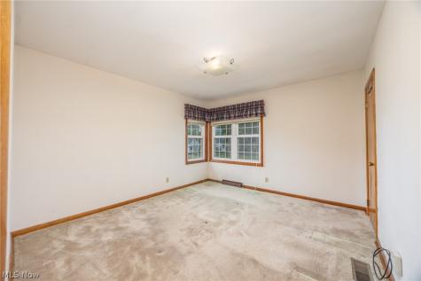 108 Laramie Road Marietta OH 45750