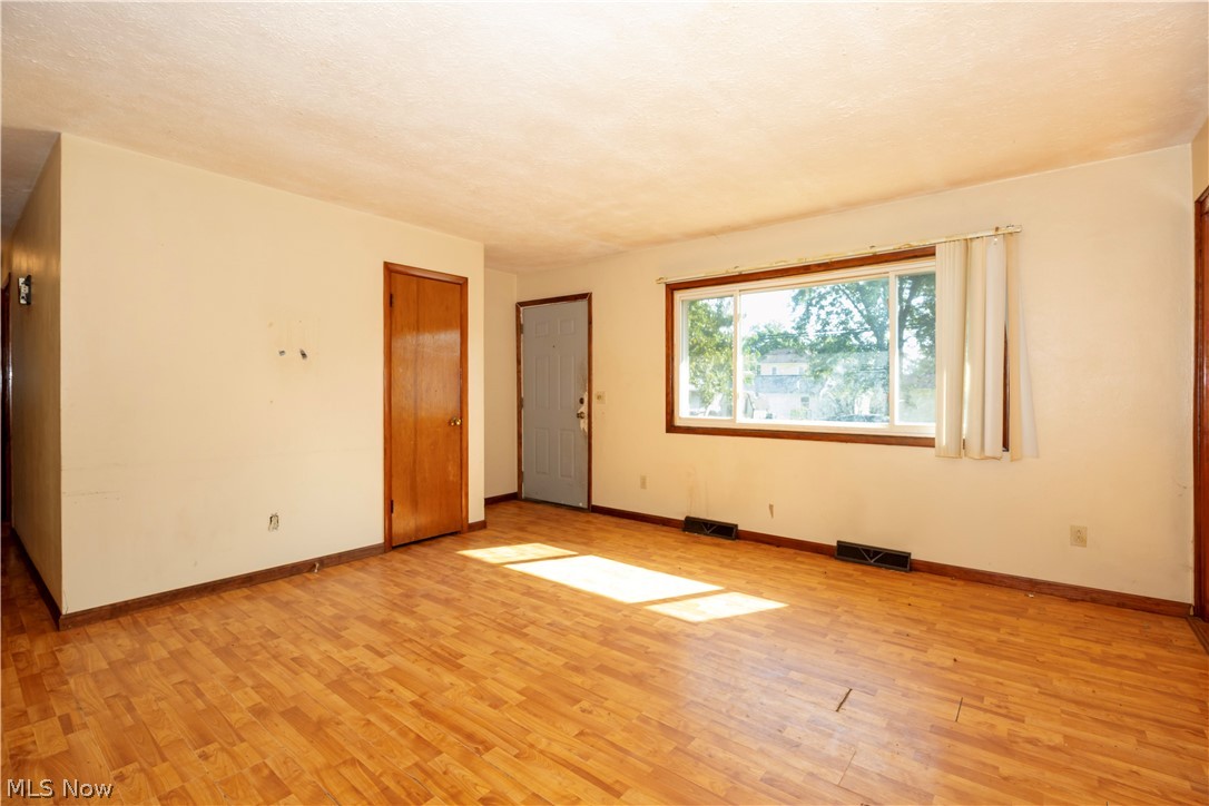 211 S Elm Street Orrville OH 44667