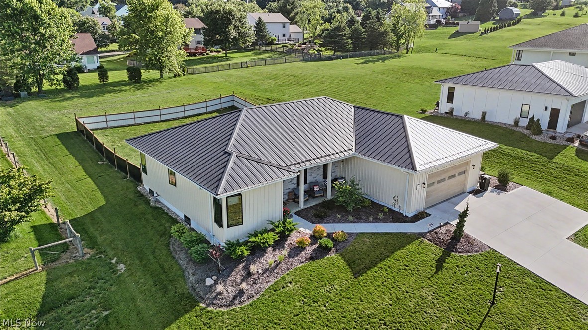 21 Betty Drive Bellville OH 44813
