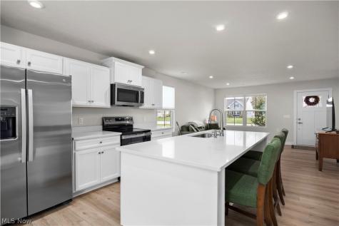 639 Apple Ridge Drive Elyria OH 44035