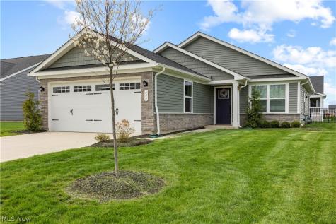 639 Apple Ridge Drive Elyria OH 44035
