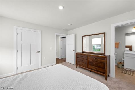 639 Apple Ridge Drive Elyria OH 44035