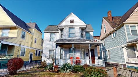 6310 W Clinton Avenue Cleveland OH 44102