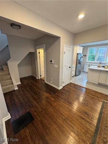 6310 W Clinton Avenue Cleveland OH 44102