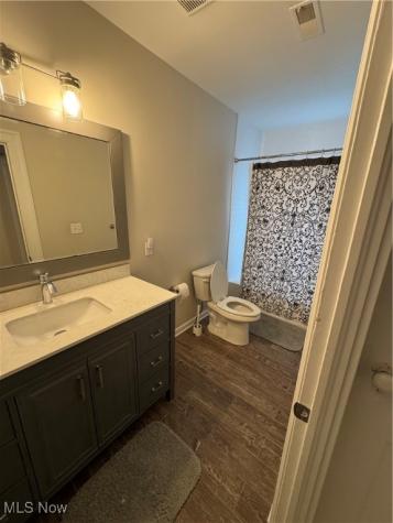 6310 W Clinton Avenue Cleveland OH 44102