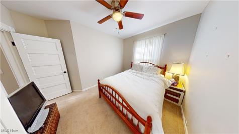 6310 W Clinton Avenue Cleveland OH 44102