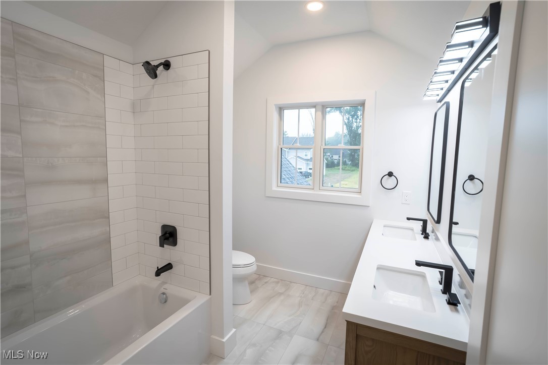 30492 Carlton Avenue Westlake OH 44145