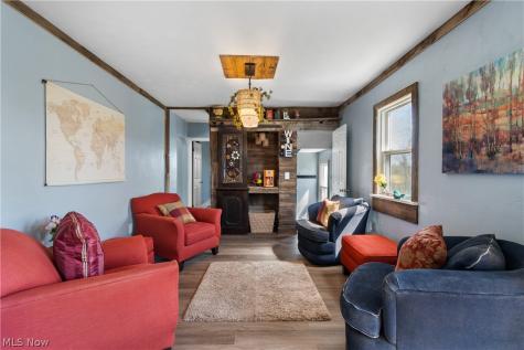 5261 Dailey Road New Franklin OH 44319
