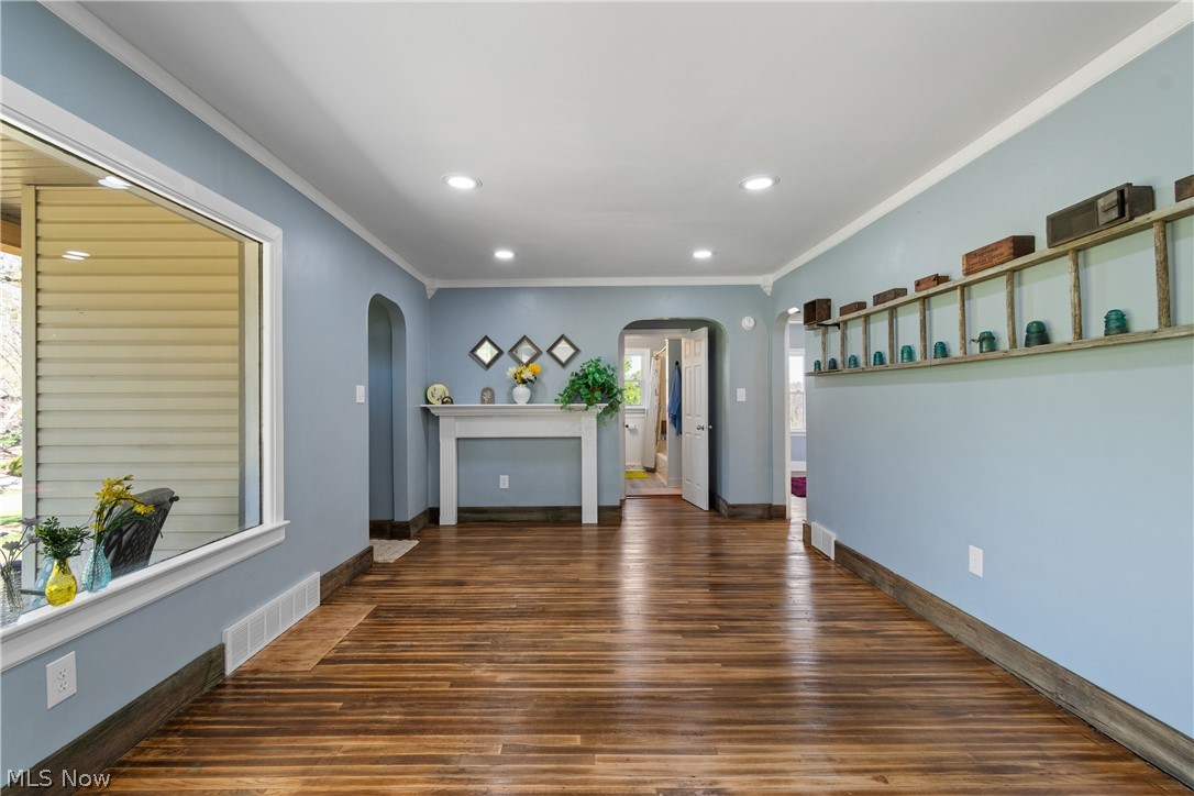5261 Dailey Road New Franklin OH 44319