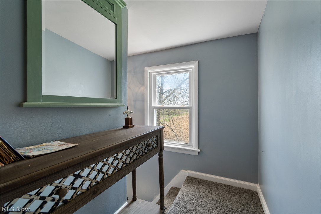 5261 Dailey Road New Franklin OH 44319