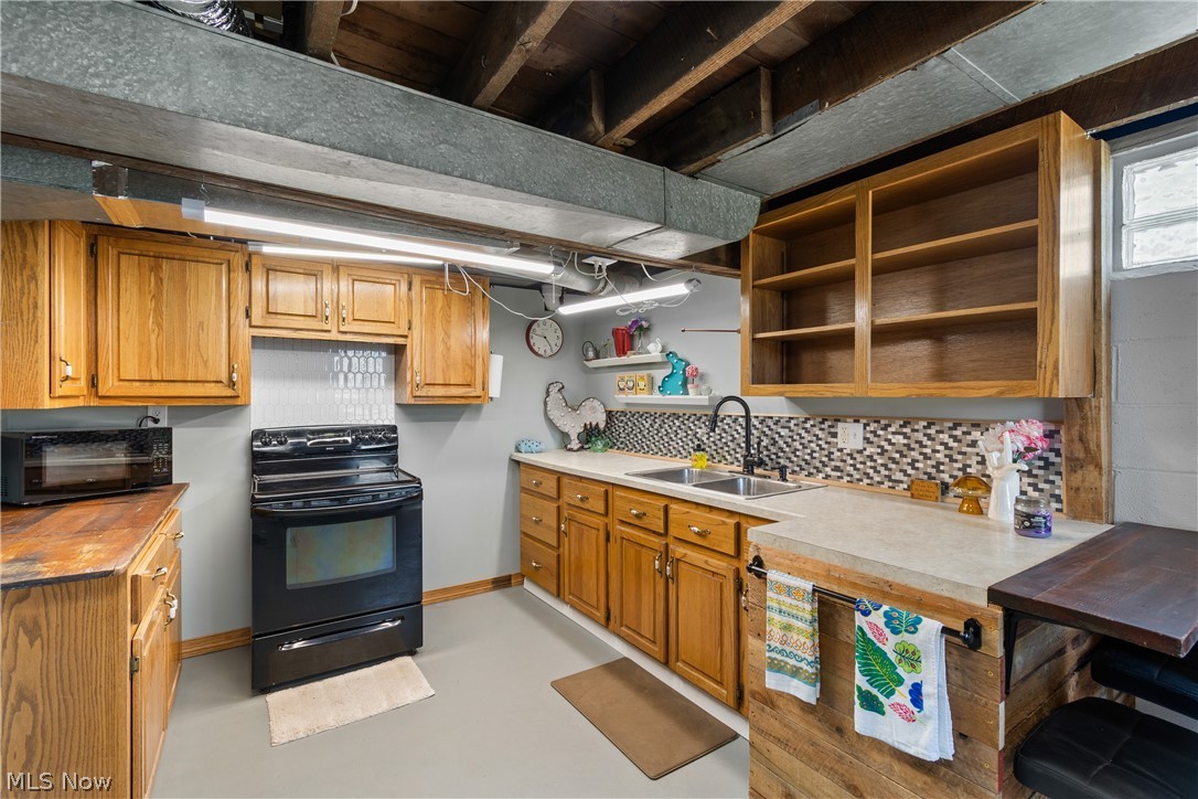 5261 Dailey Road New Franklin OH 44319