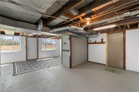 5261 Dailey Road New Franklin OH 44319