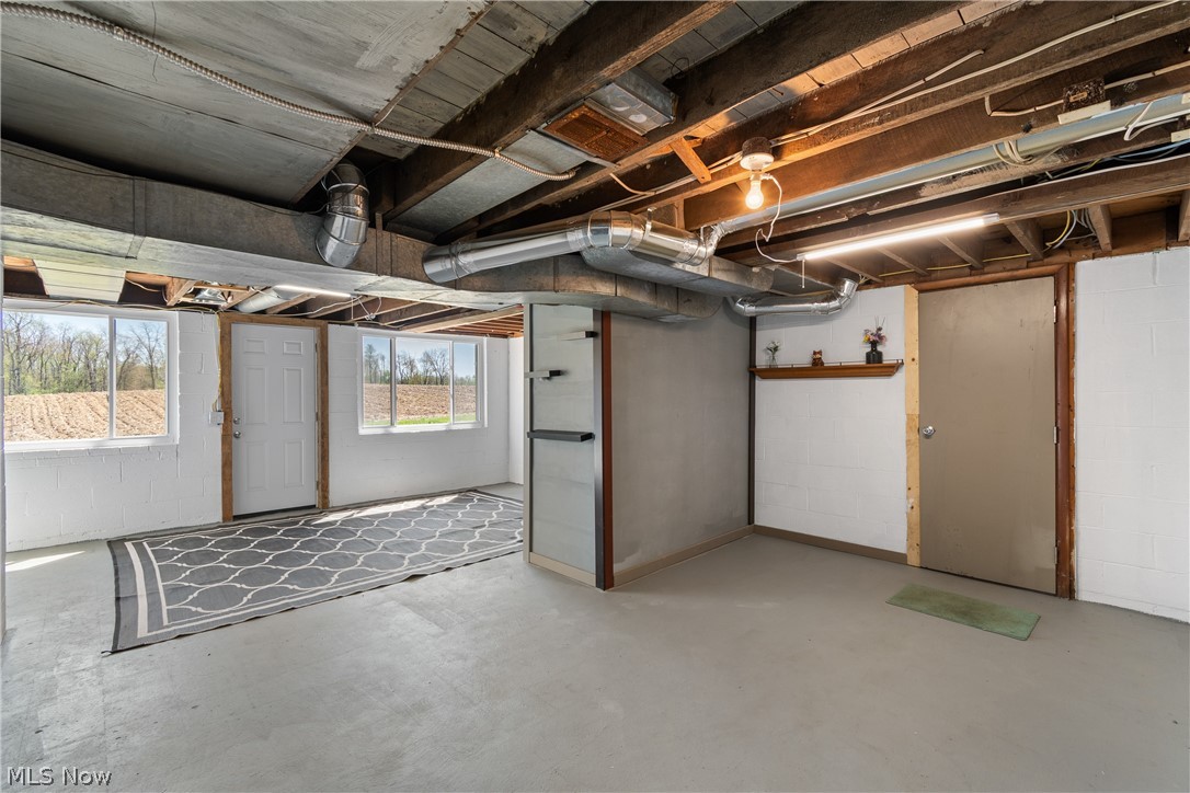 5261 Dailey Road New Franklin OH 44319