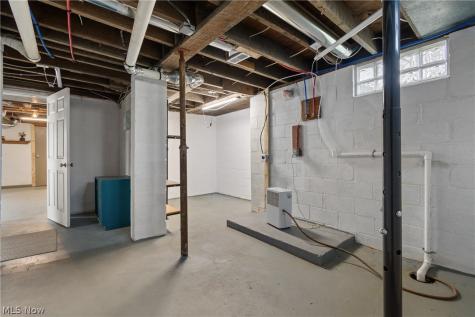 5261 Dailey Road New Franklin OH 44319