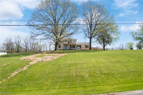 5261 Dailey Road New Franklin OH 44319