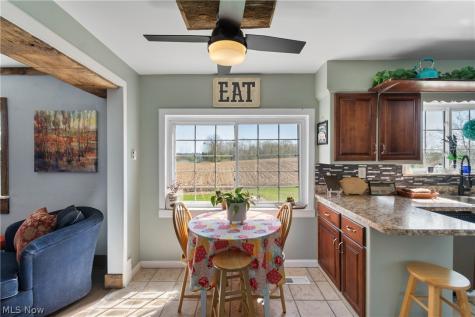5261 Dailey Road New Franklin OH 44319