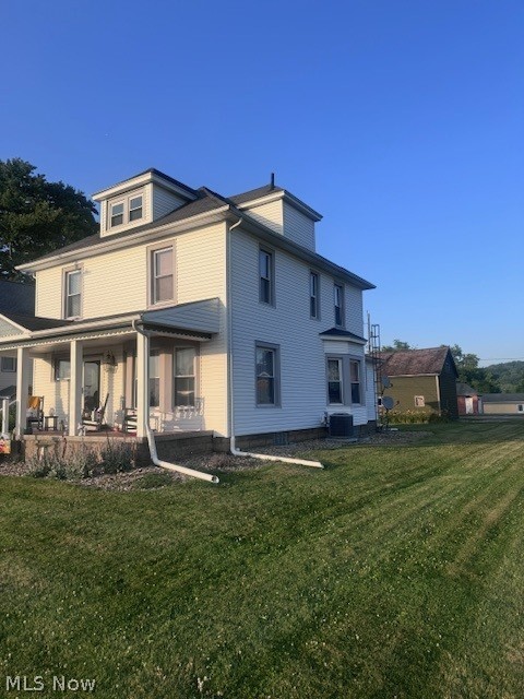 121 N Bodmer Avenue Strasburg OH 44680