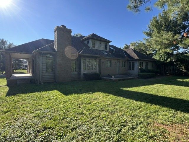 223 S Bayshore Drive Columbiana OH 44408