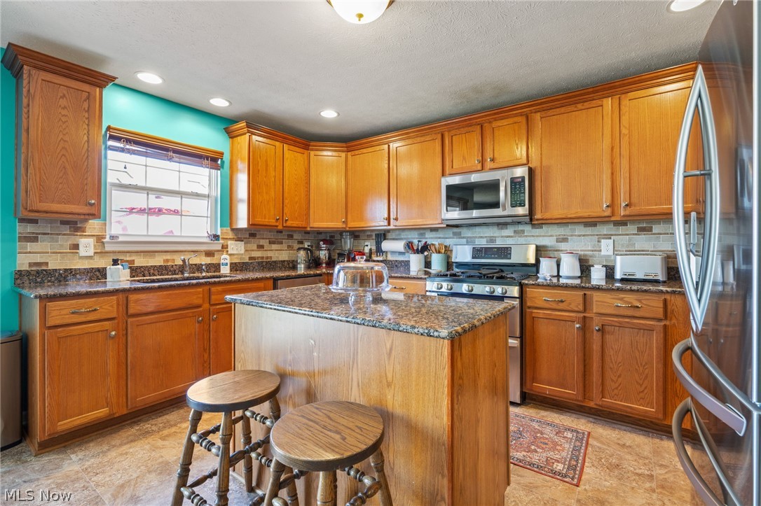9961 Colmanara Drive Aurora OH 44202