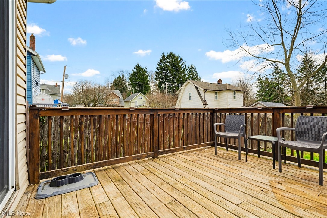 102 E Brookside Avenue Akron OH 44301