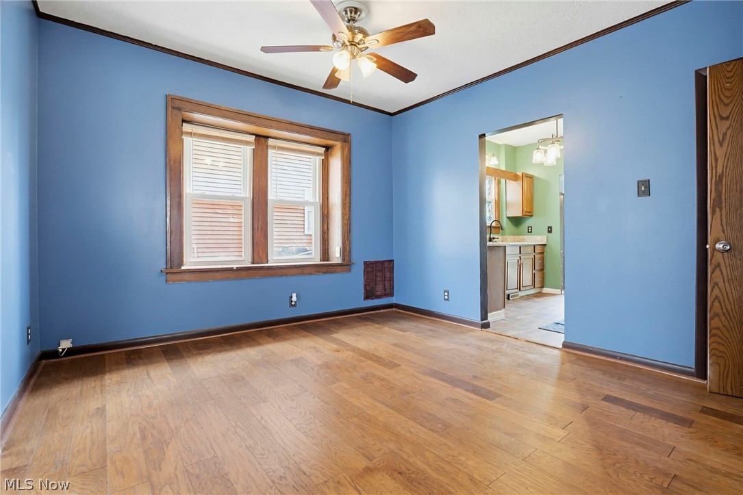 102 E Brookside Avenue Akron OH 44301