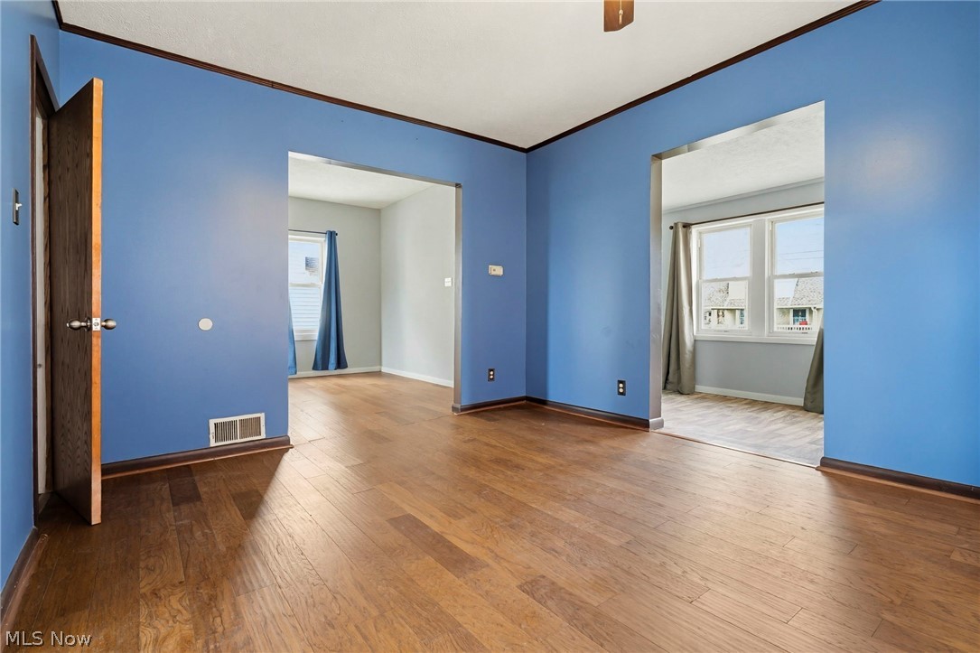 102 E Brookside Avenue Akron OH 44301