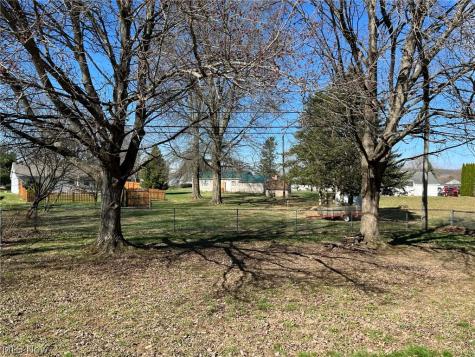 142 Essex Road Mansfield OH 44904