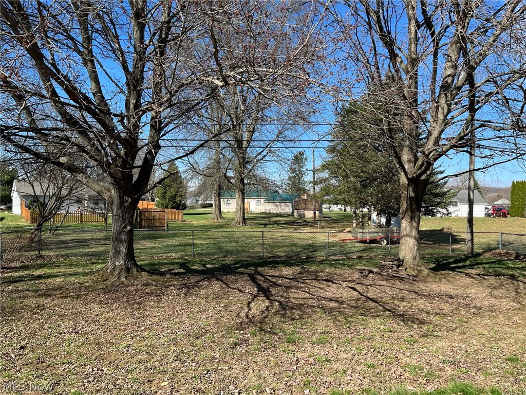 142 Essex Road Mansfield OH 44904