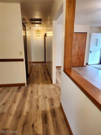 142 Essex Road Mansfield OH 44904
